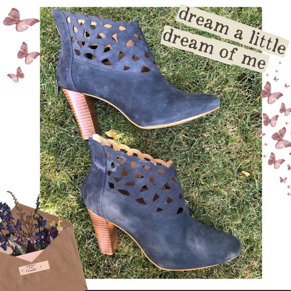 🌟Anthropologie Klub Nico Bea Lacy Booties - Picture 1 of 6